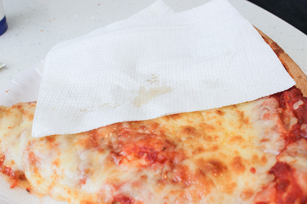 S&R Philippines calorie saving hack snr pepperoni pizza blot